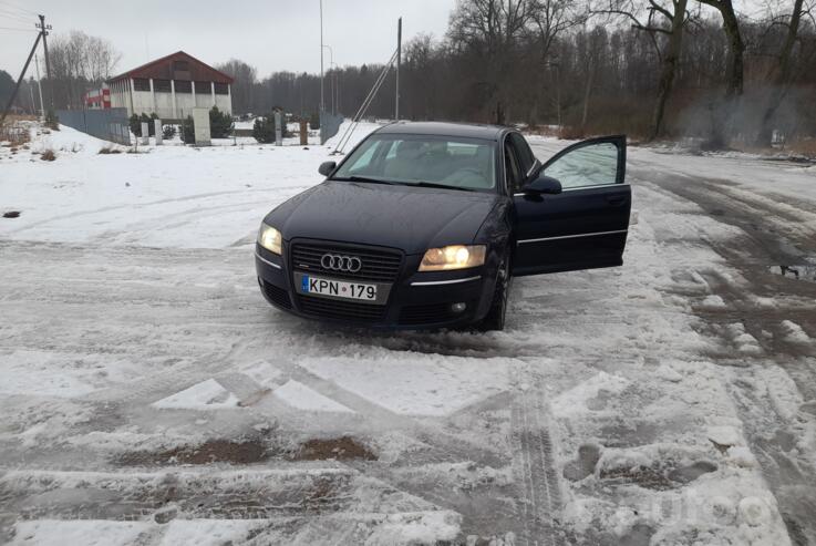 Audi A8 D3/4E Sedan