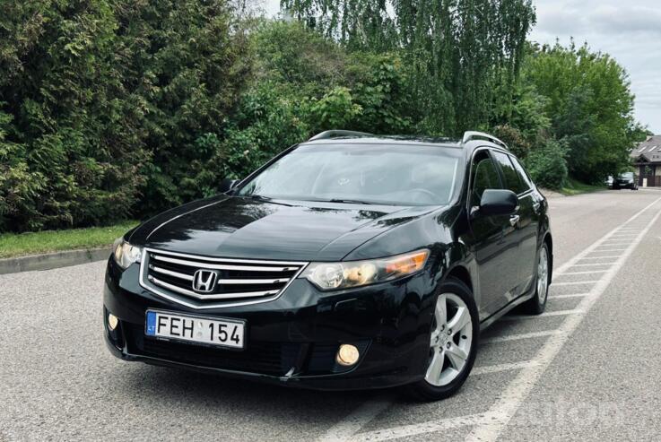 Honda Accord 8 generation Tourer wagon
