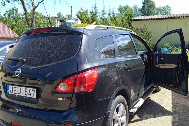 Nissan Qashqai+2