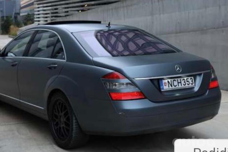 Mercedes-Benz S-Class W221 Sedan Long