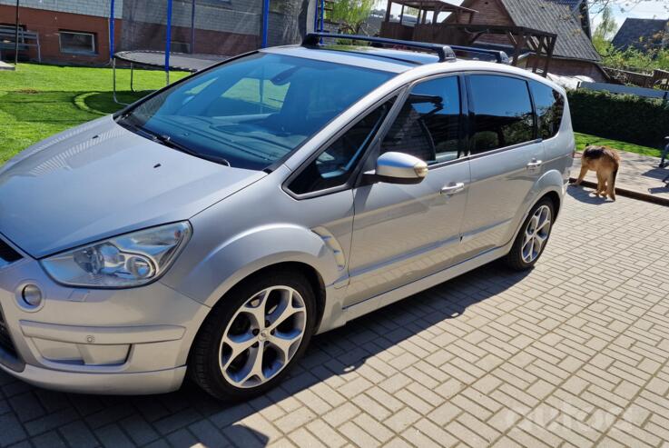 Ford S-Max 1 generation Minivan
