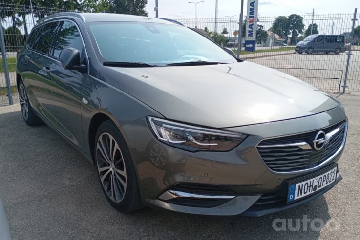Opel Insignia B Sports Tourer wagon 5-doors