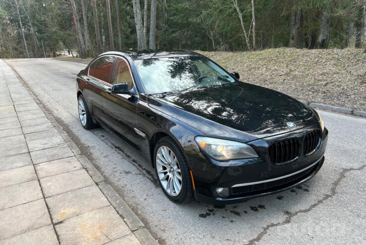 BMW 7 Series F01/F02 Sedan