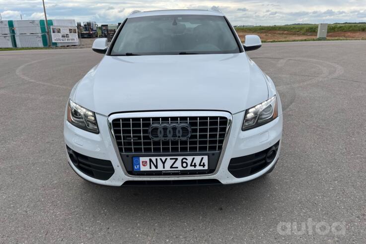 Audi Q5 8R Crossover