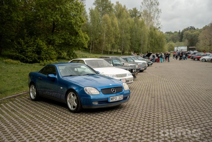 Mercedes-Benz SLK-Class R170 Roadster