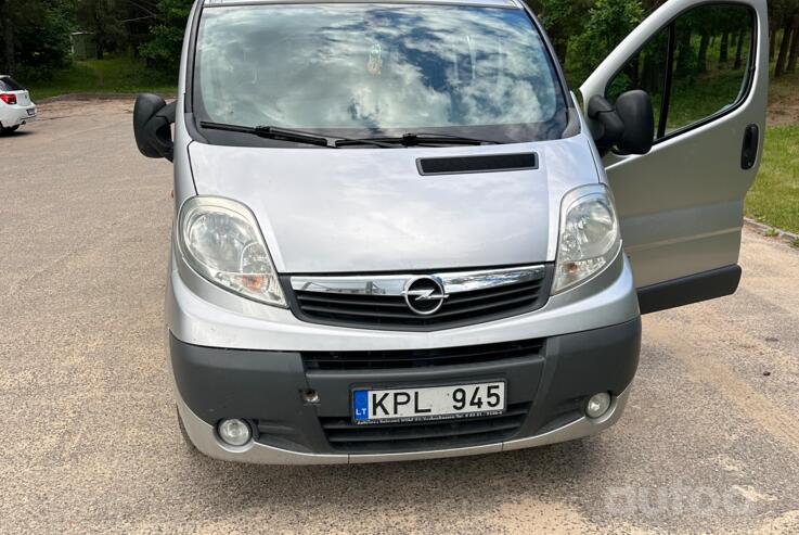 Opel Vivaro A Minivan