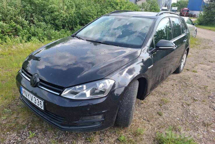 Volkswagen Golf 7 generation Variant wagon 5-doors