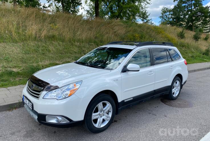 Subaru Outback 4 generation wagon