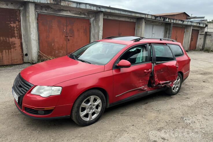 Volkswagen Passat B6 wagon 5-doors