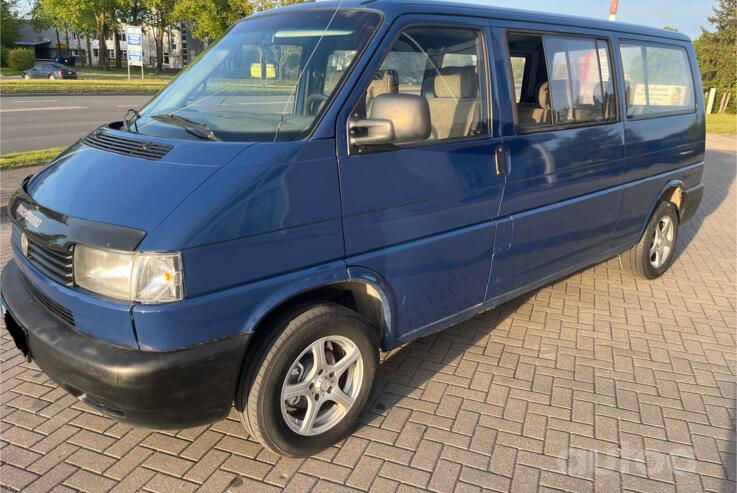 Volkswagen Transporter T4 Minivan 4-doors