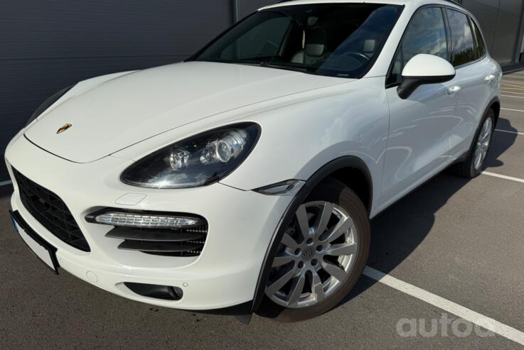 Porsche Cayenne 958 Crossover