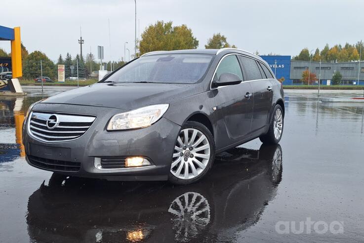 Opel Insignia A Sports Tourer wagon 5-doors