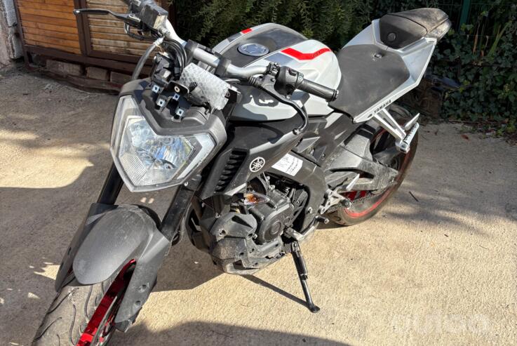 Yamaha MT