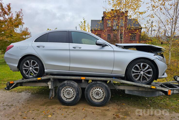 Mercedes-Benz C-Class W205/S205/C205 Sedan