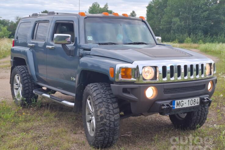 Hummer H3 1 generation X SUV 5-doors