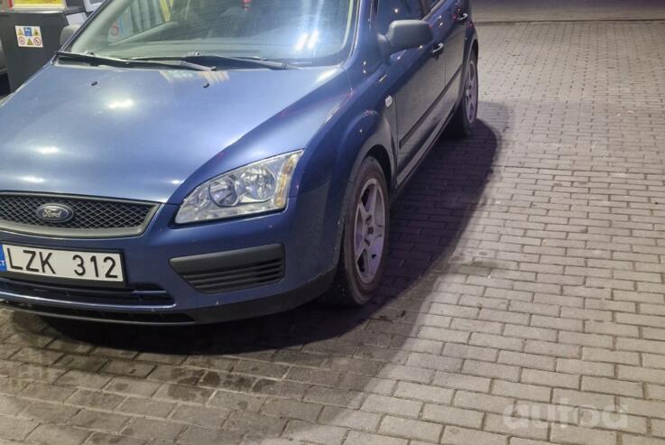 Ford Focus 2 generation Hatchback 5-doors