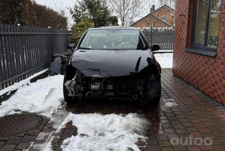 Volkswagen Golf 5 generation Hatchback 5-doors