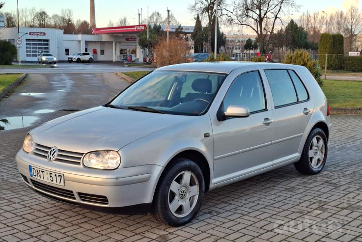 Volkswagen Golf 4 generation Hatchback 5-doors