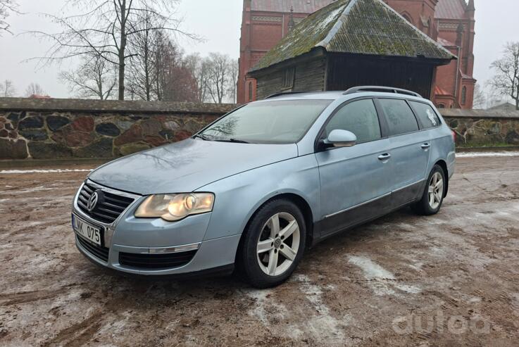 Volkswagen Passat B6 wagon 5-doors