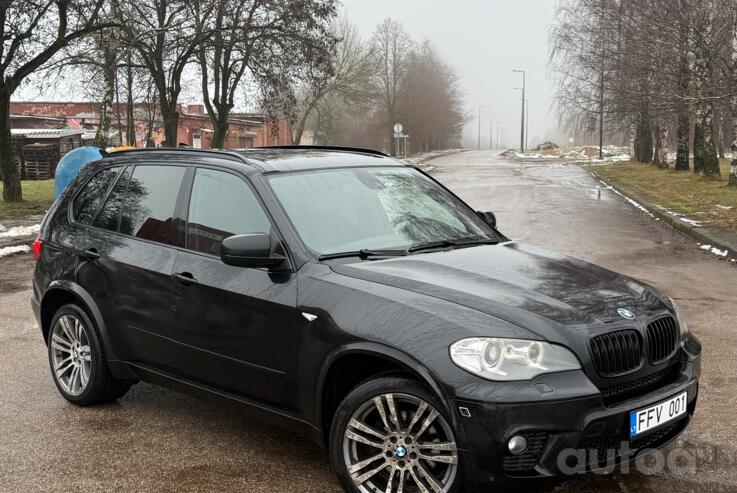 BMW X5 E70 [restyling] Crossover