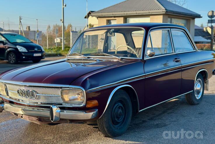 Audi 50 1 generation