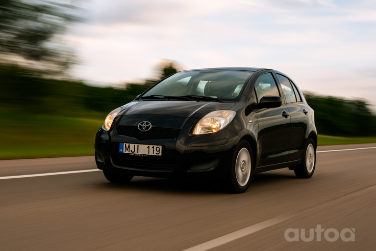 Toyota Yaris 2 generation