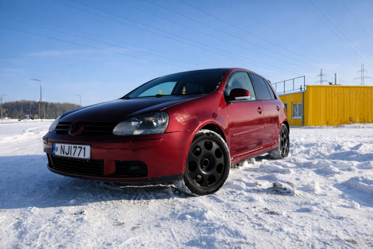 Volkswagen Golf 5 generation Hatchback 5-doors