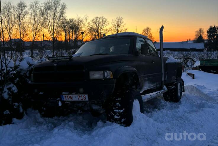 Dodge Ram 2 generation Regular Cab pickup 2-doors