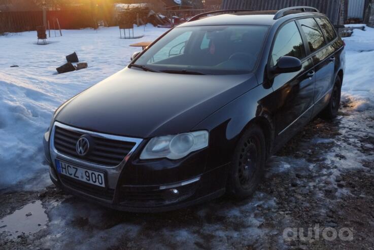 Volkswagen Passat B6 wagon 5-doors