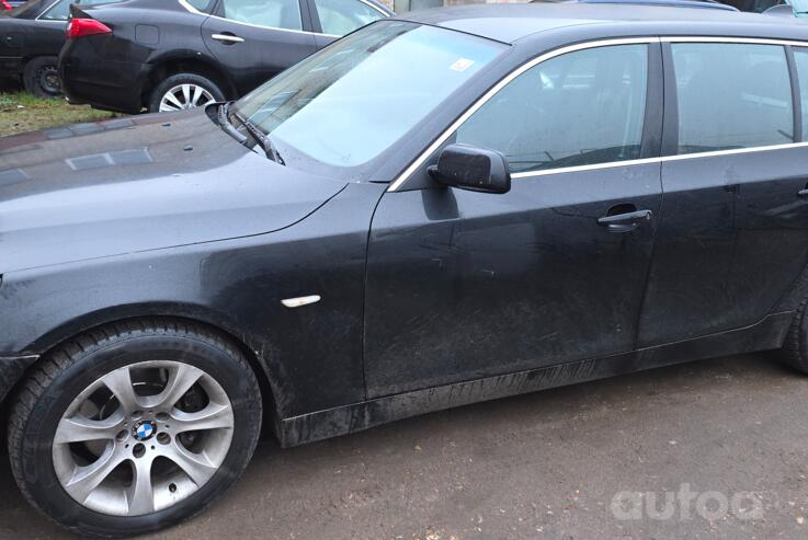 BMW 5 Series E60/E61 Touring wagon