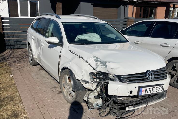Volkswagen Passat B7 Variant wagon 5-doors