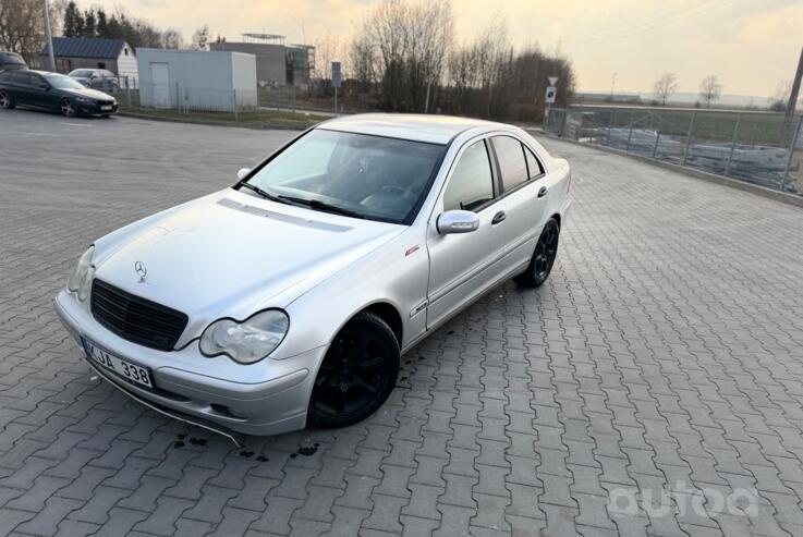 Mercedes-Benz C-Class W203/S203/CL203 Sedan 4-doors