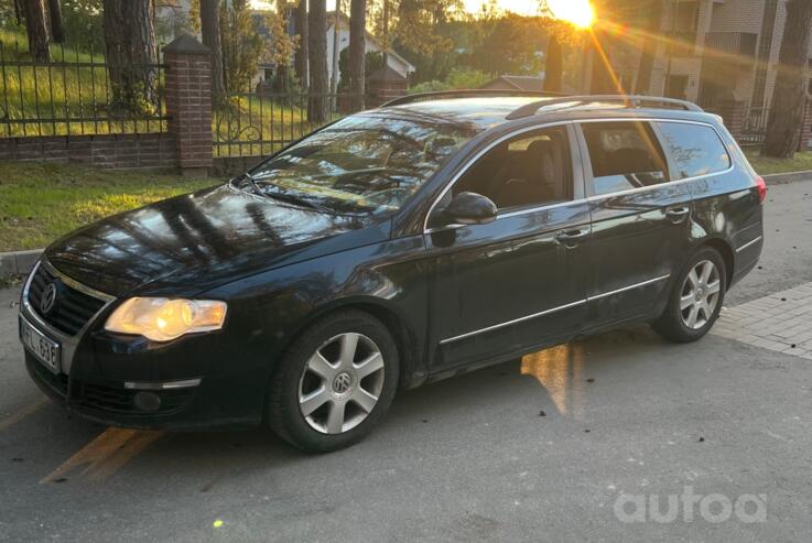 Volkswagen Passat B6 wagon 5-doors
