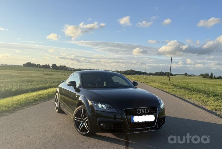 Audi TT 8J Coupe