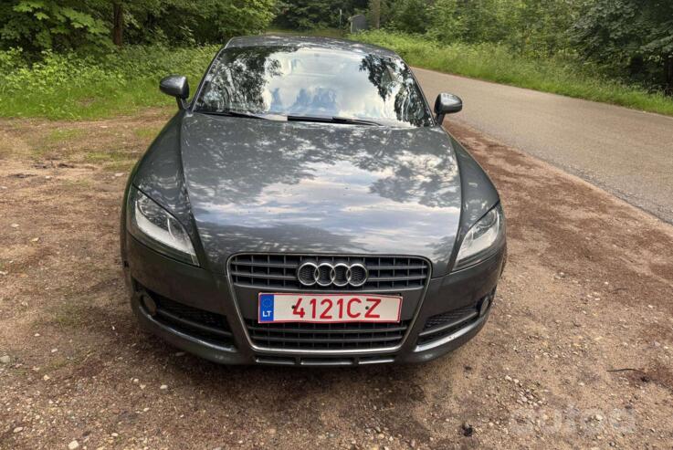 Audi TT 8J Coupe 2-doors