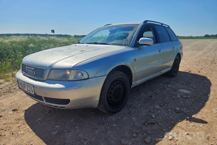 Audi A4 B5 Avant wagon 5-doors