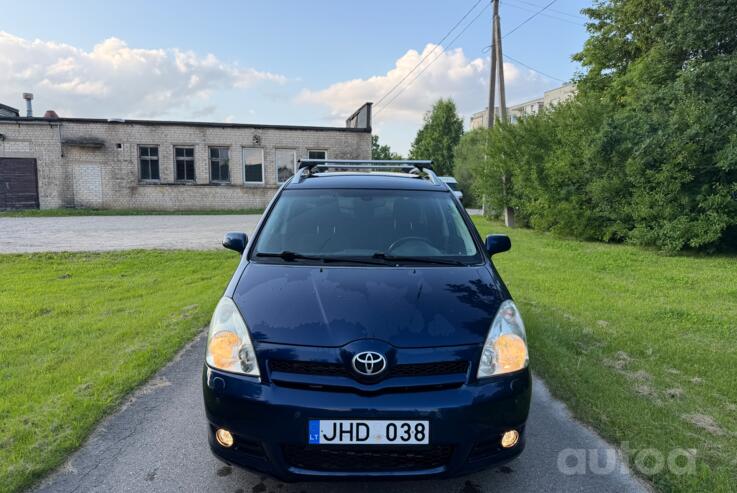 Toyota Corolla Verso 1 generation [restyling] Minivan