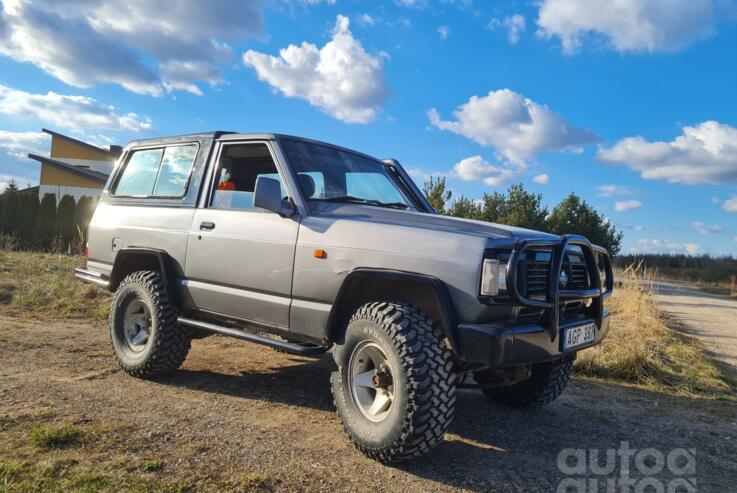 Nissan Patrol 160/260 [2th restyling] SUV 3-doors