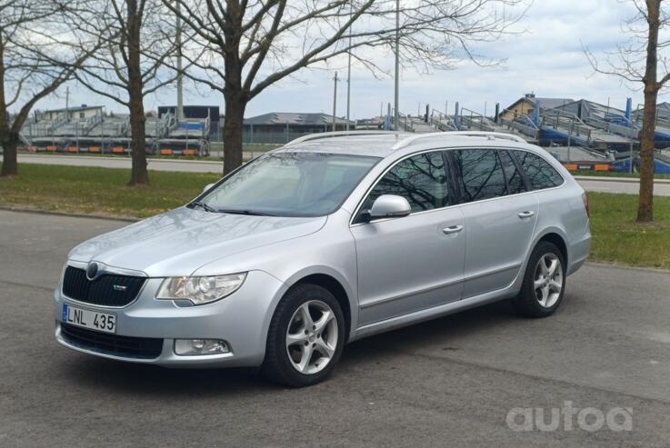 Skoda Superb 2 generation Combi wagon