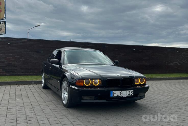 BMW 7 Series E38 Sedan