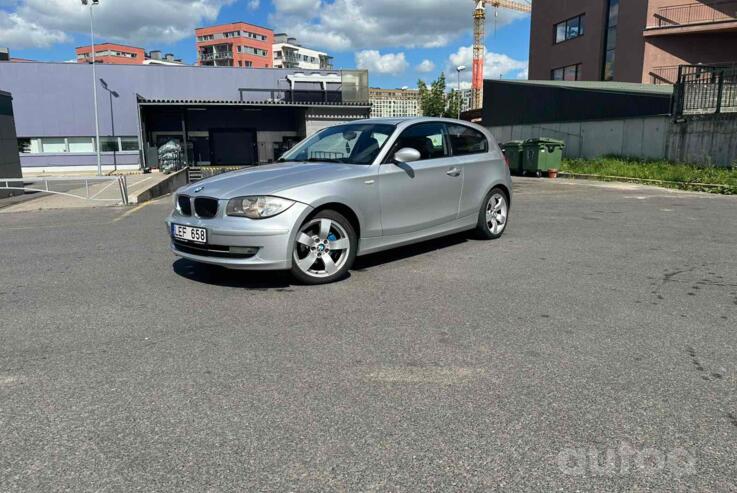 BMW 1 Series E81/E82/E87/E88 [restyling] Hatchback 3-doors