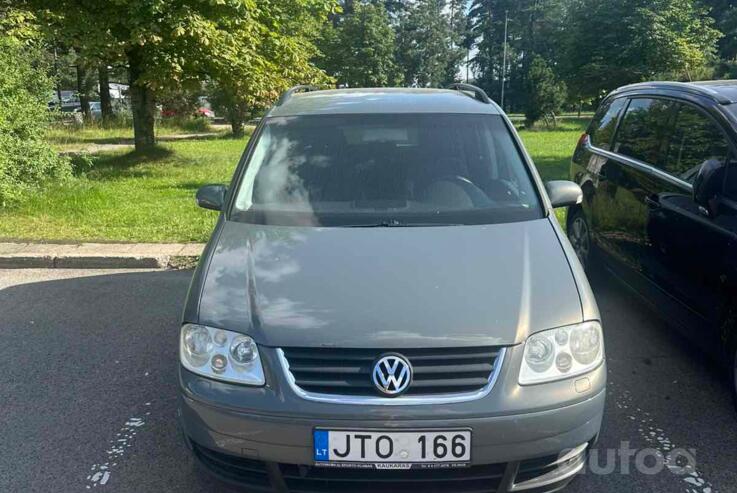 Volkswagen Touran 1 generation Minivan