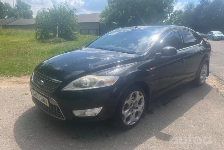 Ford Mondeo 4 generation Liftback