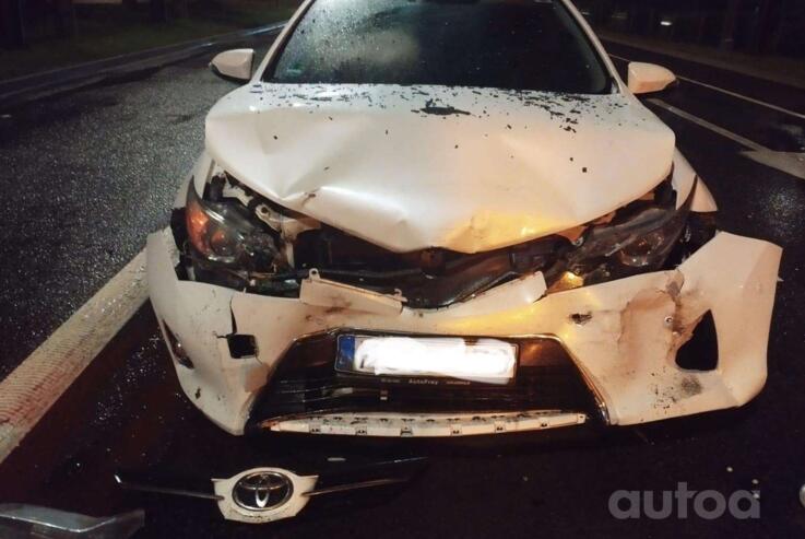 Toyota Auris 2 generation Hatchback 5-doors