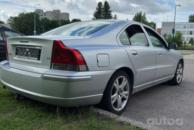 Volvo S60 1 generation [restyling] Sedan