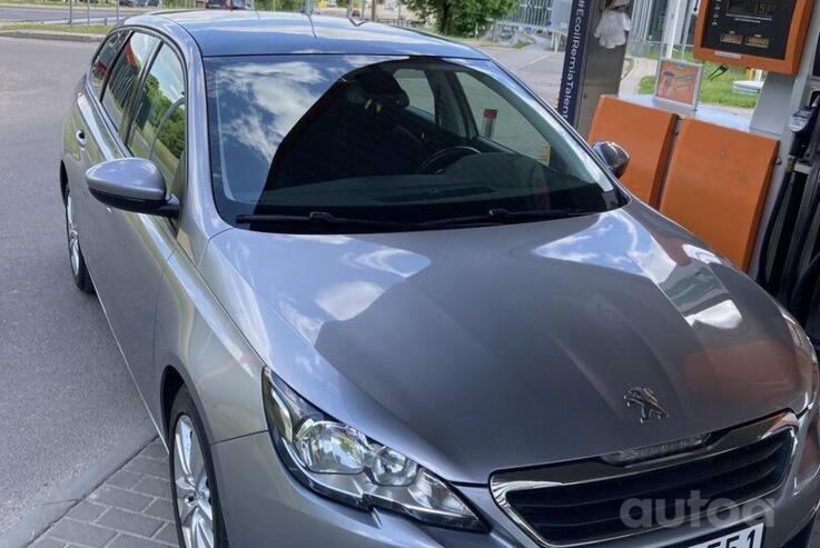 Peugeot 308 2015