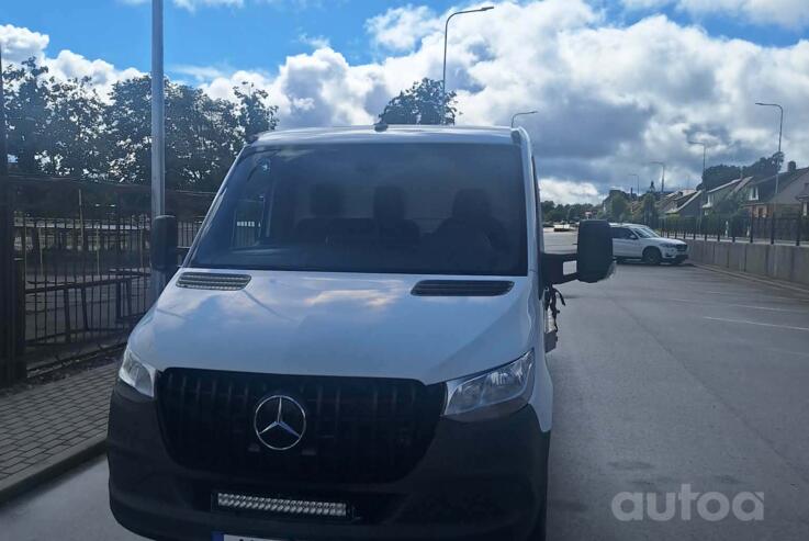 Mercedes-Benz Sprinter Third generation