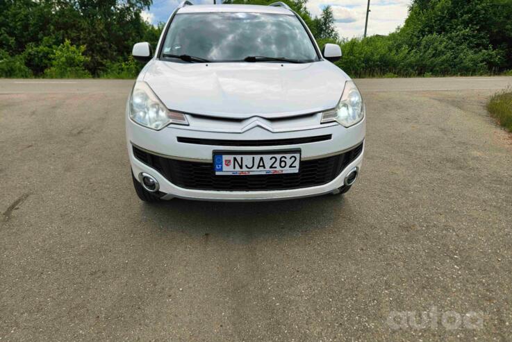 Citroen C-Crosser