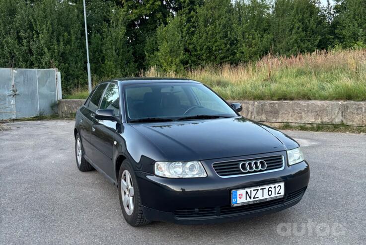 Audi A3 8L [restyling] Hatchback