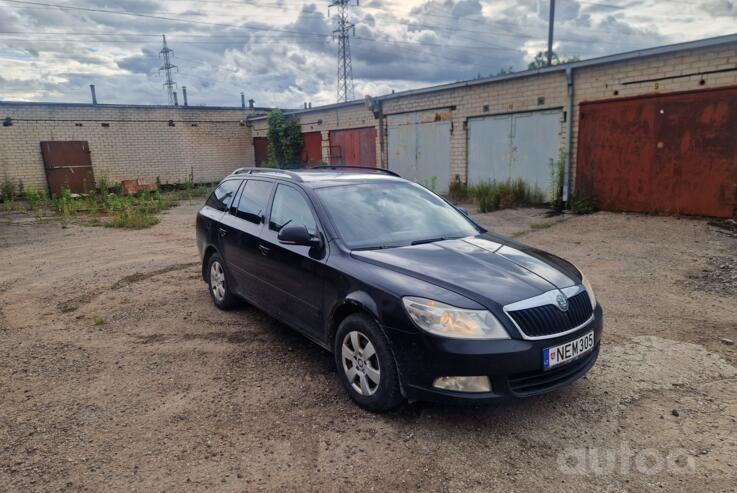 Skoda Octavia 2 generation [restyling] Combi wagon 5-doors